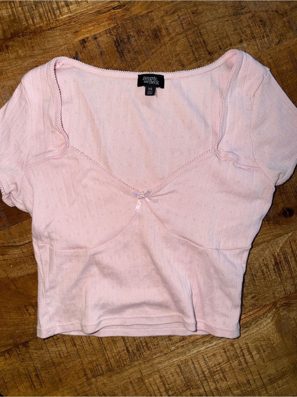 Light Pink Scoop Neck Crop Top with Bow